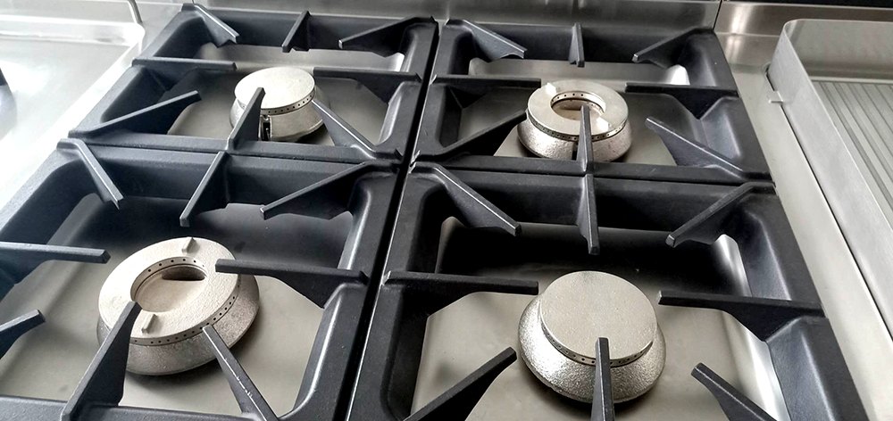 Fogão a Gás com 4 Queimadores e Forno 