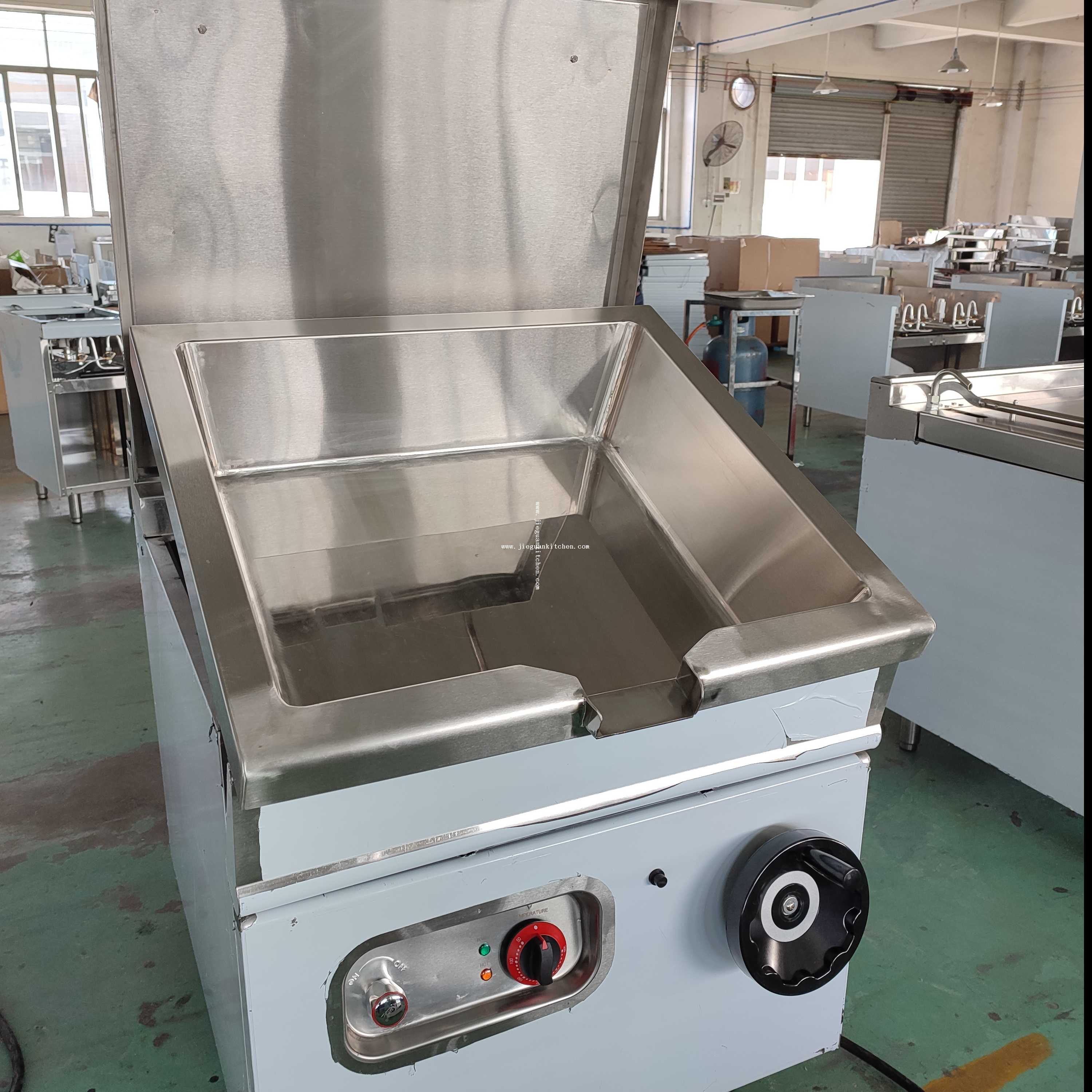 Equipamento de cozinha para restaurante comercial frigideira elétrica inclinável Bratt 60L