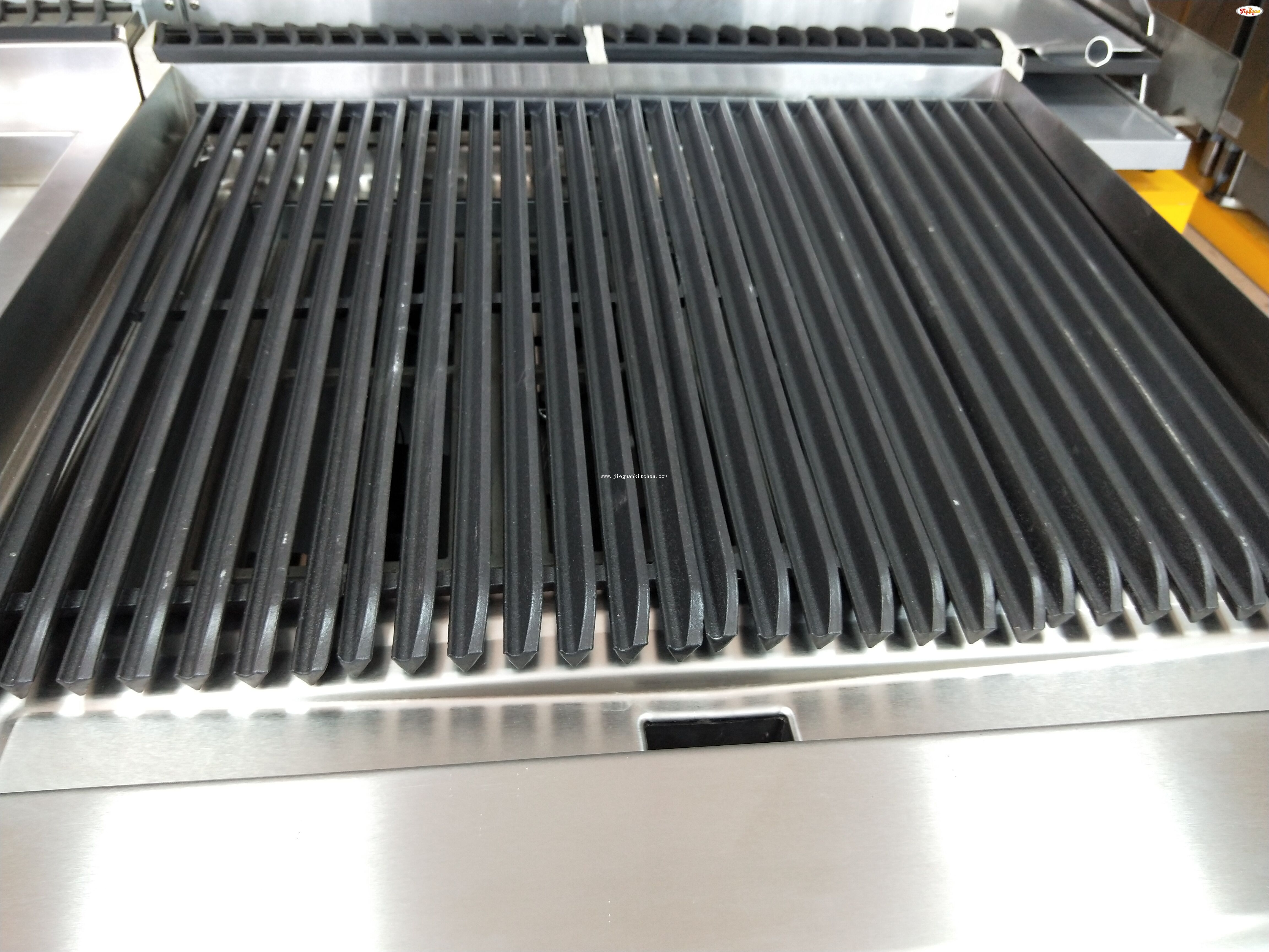 Melhor venda comercial vertical gás lpg lava rock grill equipamento de cozinha oem forno de churrasco com armário para restaurante